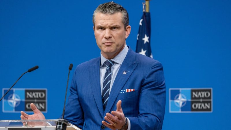 Номер очільника Пентагону Піта Геґсета був у відкритому доступі