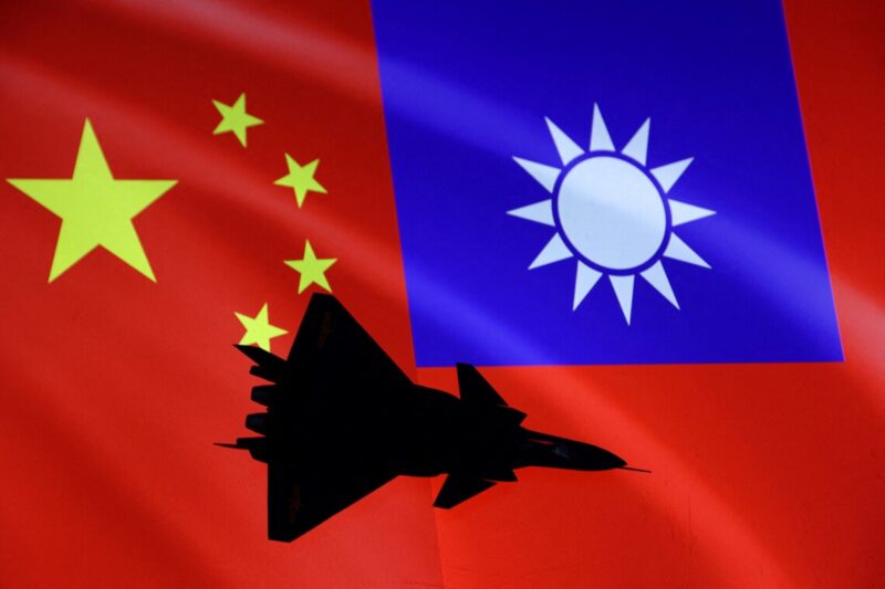 Китай готується вторгнутися на Тайвань до 2027 року