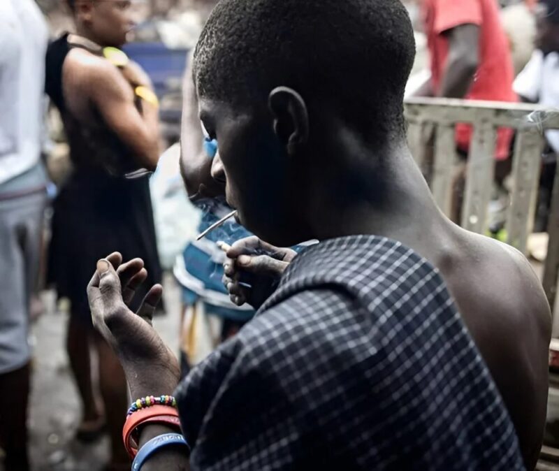У Сьєрра-Леоне оголосили надзвичайний стан через наркотик, який роблять із людських кісток