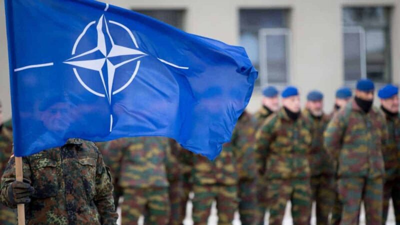 НАТО відмовляється від направлення військ в Україну