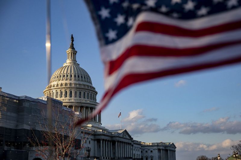 Конгрес США вимагає від Байдена скасувати обмеження на удари ATACMS по Росії