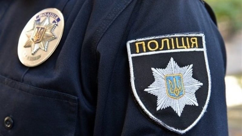 Правоохоронці зірвали спробу підпалу авто силовиків, організовану ув’язненим