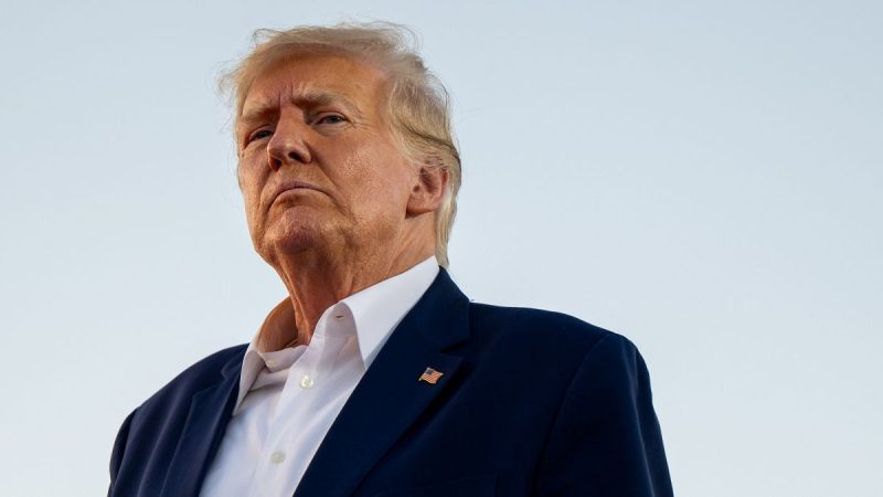 Трамп заявив про переговори з Росією та Україною