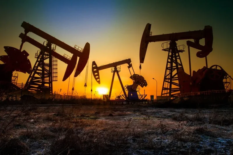 Ціни на нафту обвалилися після ударів Ірану по базах США