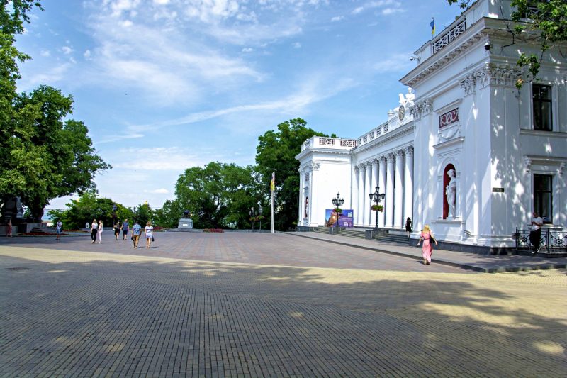 В Одеській міськраді погодили винесення на сесію земельних питань для КП та університету