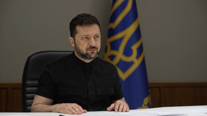 Зеленський провів нараду щодо оборони