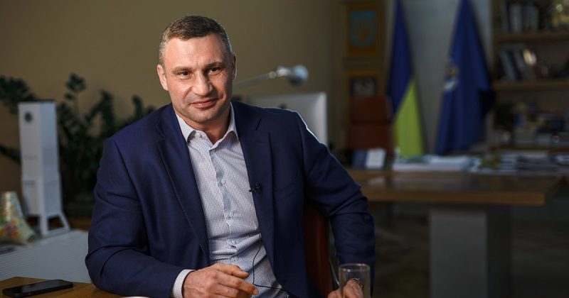 Депутат вимагає звільнити мера Києва через “системну бездіяльність”