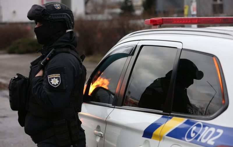 У Києві шахрайка виманила у дівчини 120 тисяч гривень за «зняття порчі»