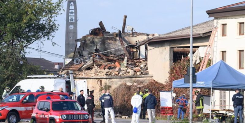 Вибух під час виселення в Італії, загинули троє поліцейських