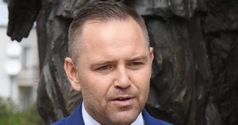 Польща завершує продовження допомоги українським біженцям