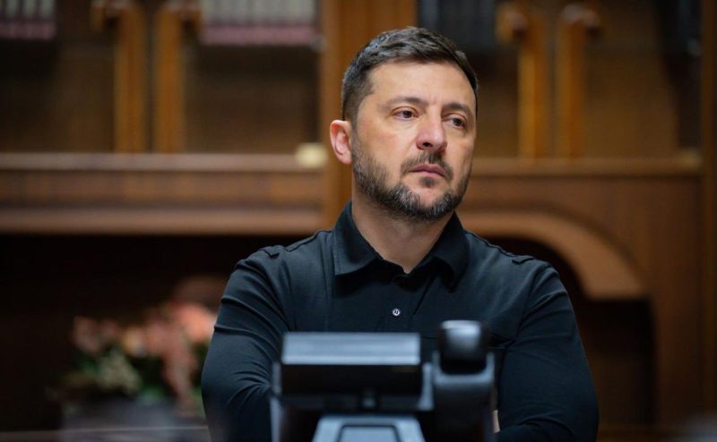 Зеленський закликав депутатів визначитись із позицією щодо можливих виборів у країні