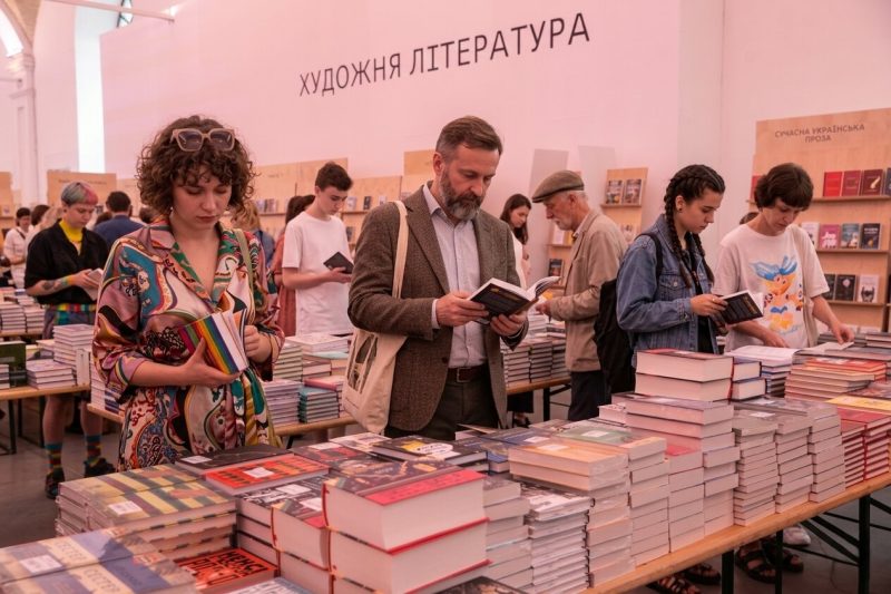 Книжковий арсенал-2026: 27 тисяч відвідувачів попри загрози